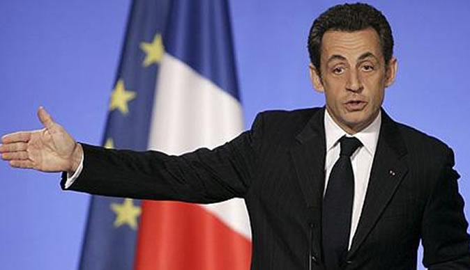 France president, Sarkozy, loses first round 